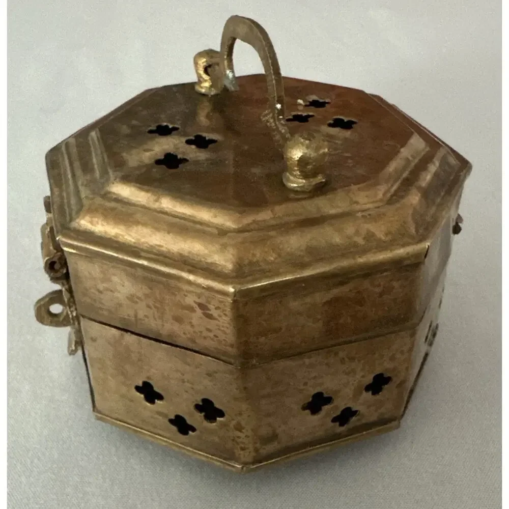 Vintage '70s Brass Trinket Incense Octagon Box~Hinged Lid & Latch Made in India